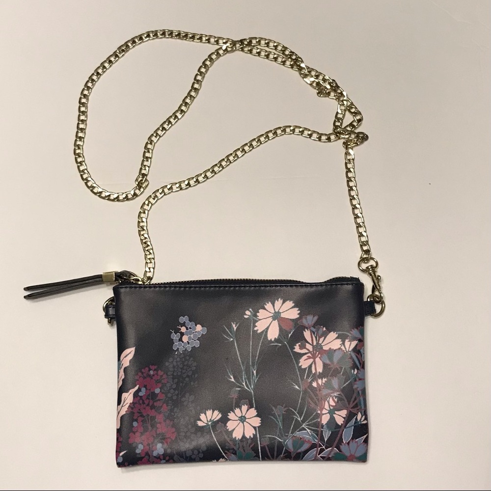 navy floral crossbody with chain link strap
